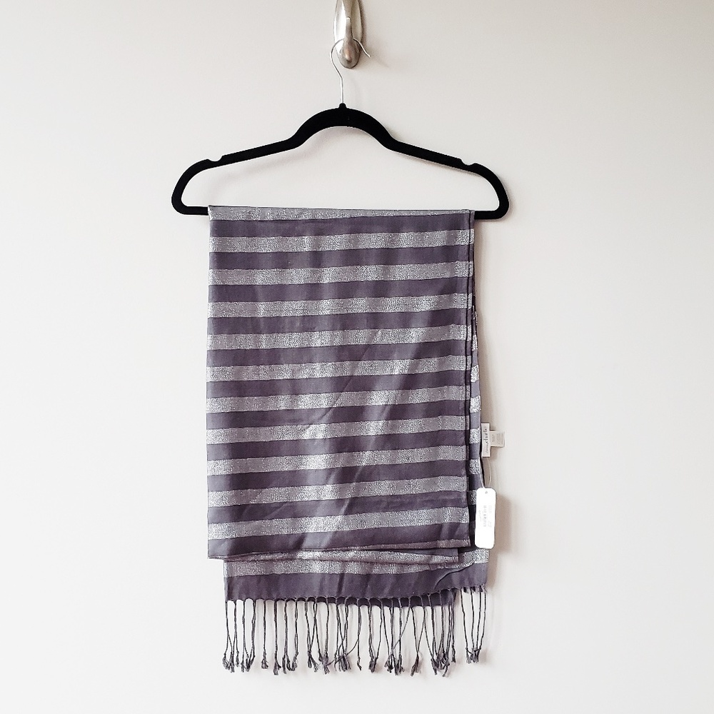 Grey Scarf
